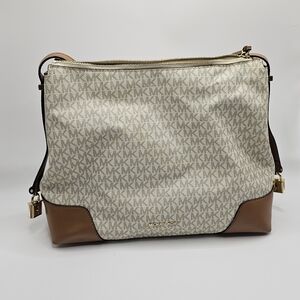 Michael Kors Tan and Cream Shoulder Bag